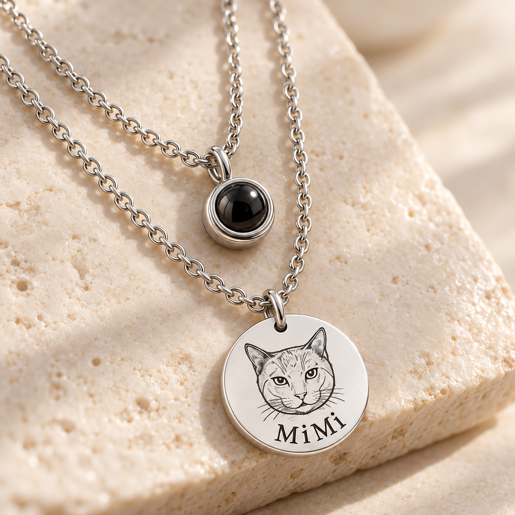 Silver personalized pet photo projection necklace detail